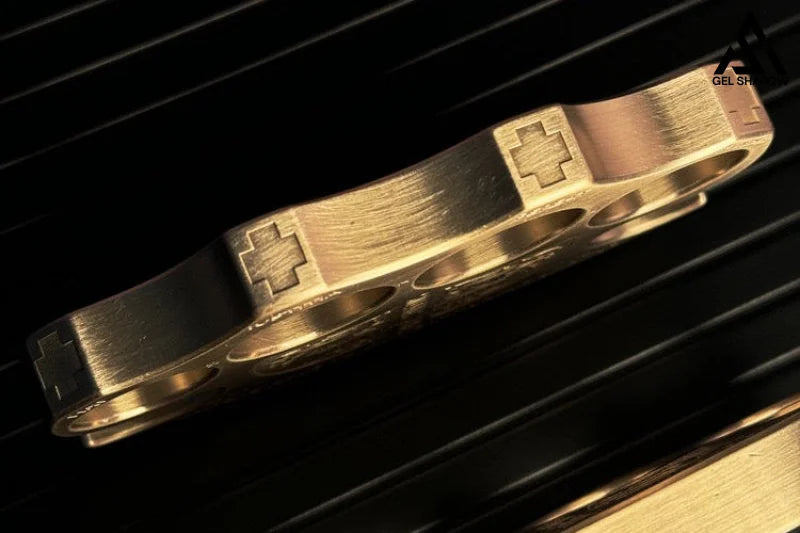 Four-finger alloy self-defense equipment like a tiger’s claws-GS130 BRASSKNUCKLE